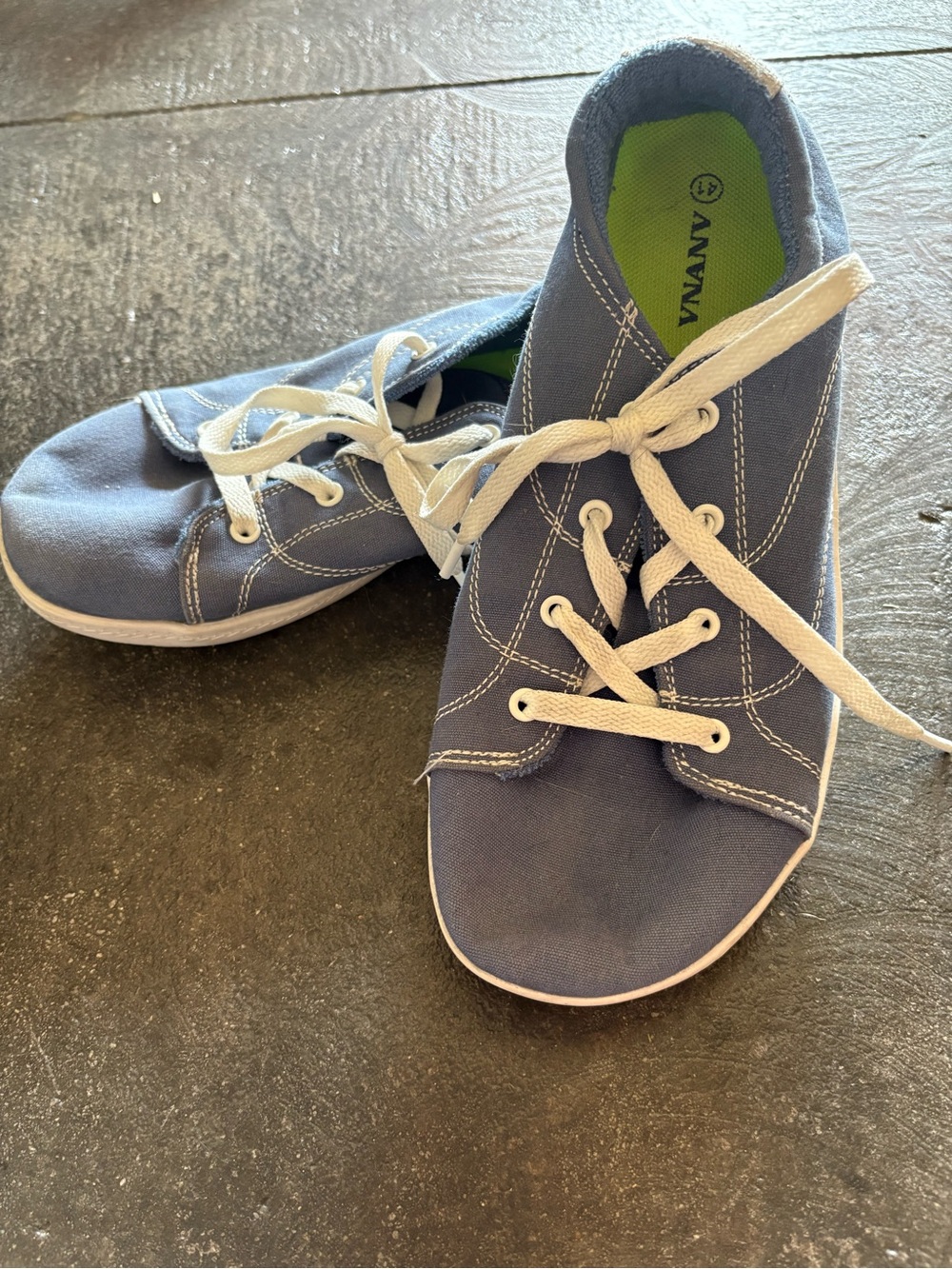 Women’s barefoot Casual Lace-Up in Denim Blue
